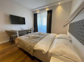Alliance Palace Studio Room 3221